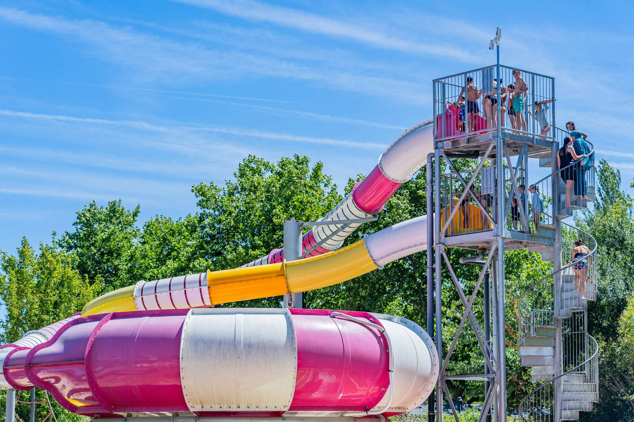 Camping Le Val de Durance  - Rutschen im Wasserpark des Campingplatzes