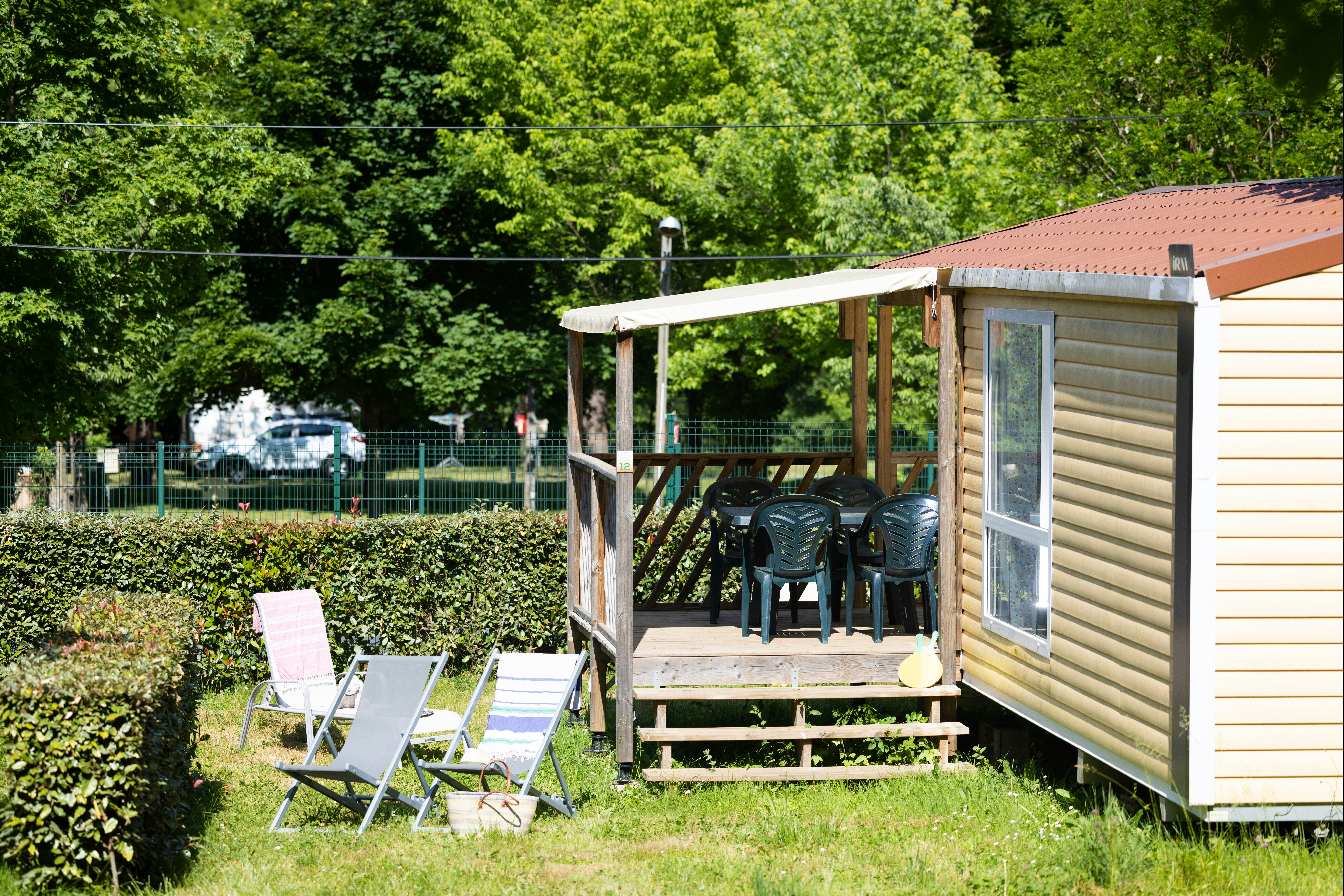 Flower Camping Le Val de l'Arre