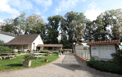 Camping Paradis Val de Trie