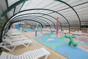 Camping Le Val de Trie - Wasserpark und Schwimmbad auf dem Campingplatz