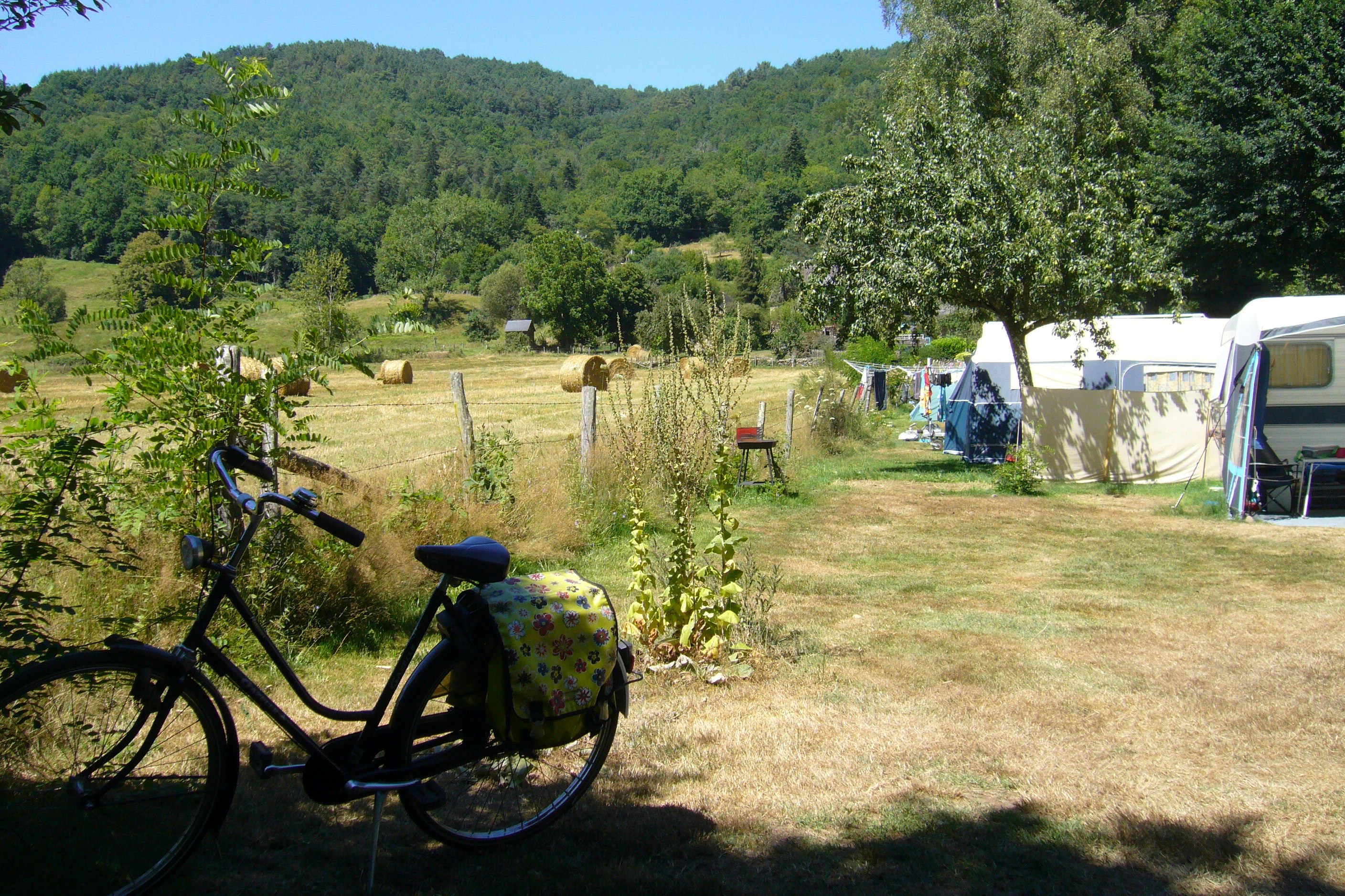 Camping Le Vaurette - Zeltplätze mit Fahrrad