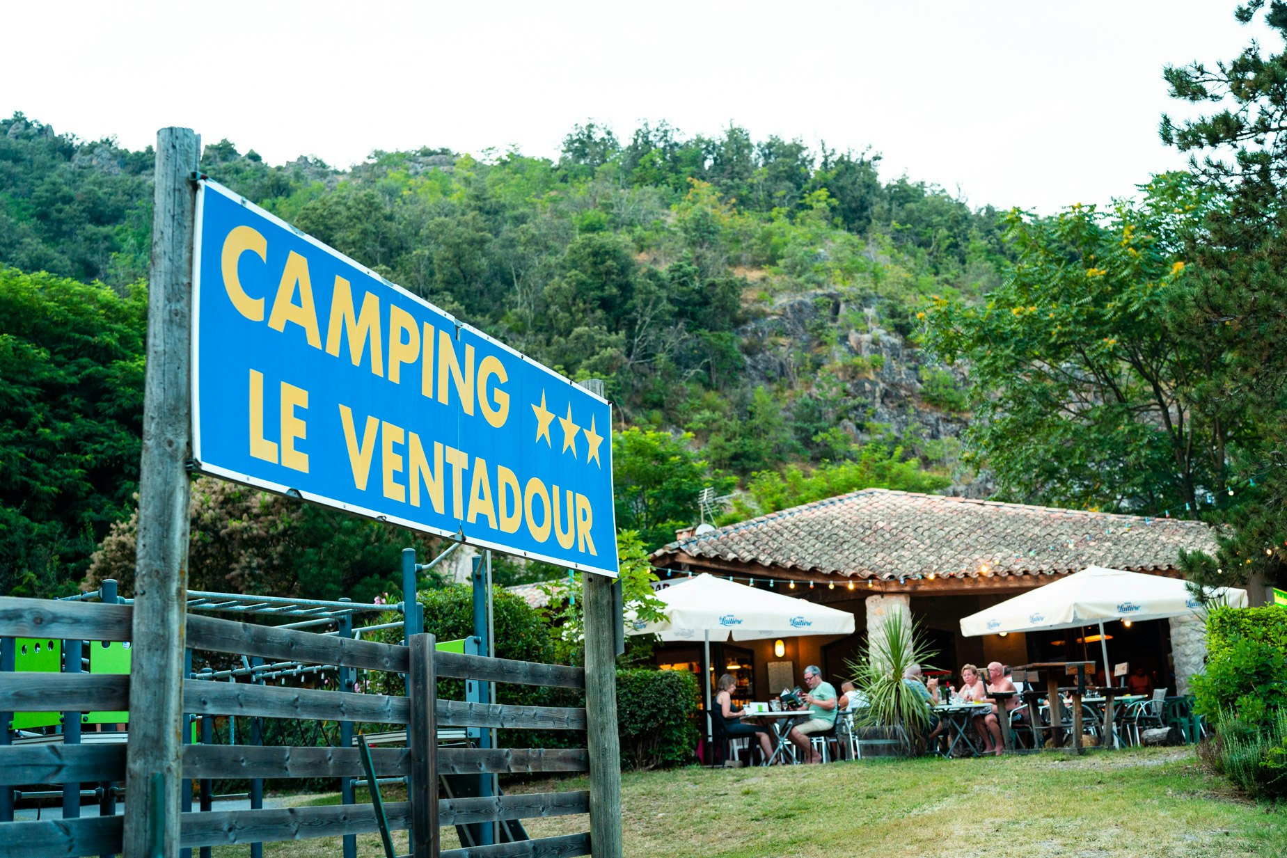Camping Le Ventadour - Eingang des Campingplatzes