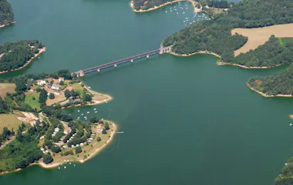 Camping du Viaduc (Pers)