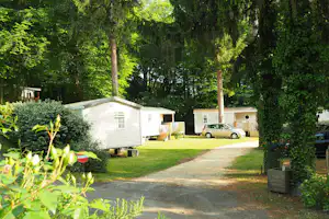 Camping Le Vézère Périgord - Mobilheime im Grünen