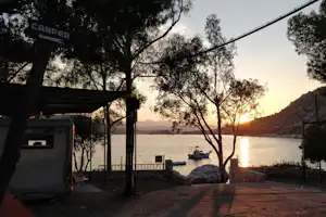 Camping Lefka Beach