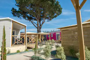 Camping l'Emeraude - Mobilheime auf dem Campingplatz