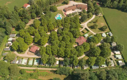Camping Les 4 Saisons (Oust)