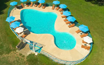 Camping Les 4 Saisons (Oust)