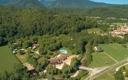 Camping Les 4 Saisons (Oust)