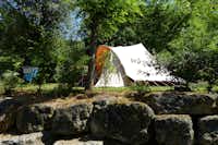 Camping Les Acacias - Glamping Zelt im grünen