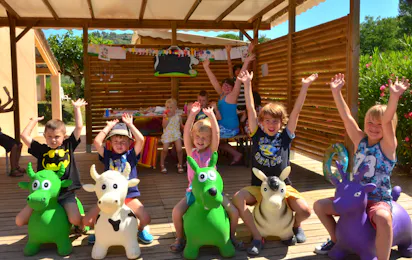 Camping Paradis Les Amarines