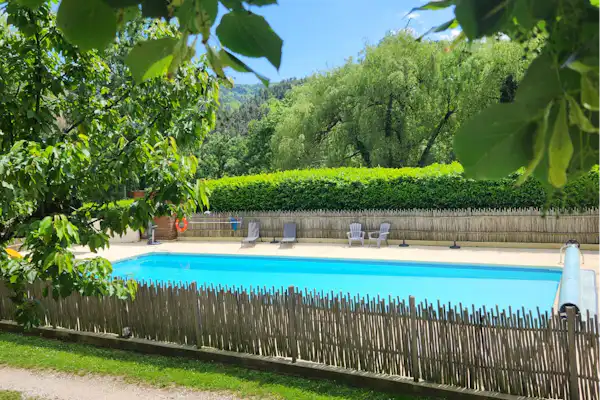 Camping les Berges du Doux