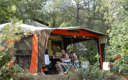 Camping Les Bois de Mont-Redon