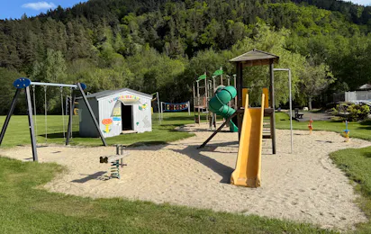 Camping Les Bombes