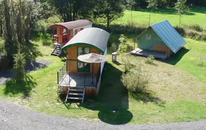 Camping Les Bombes