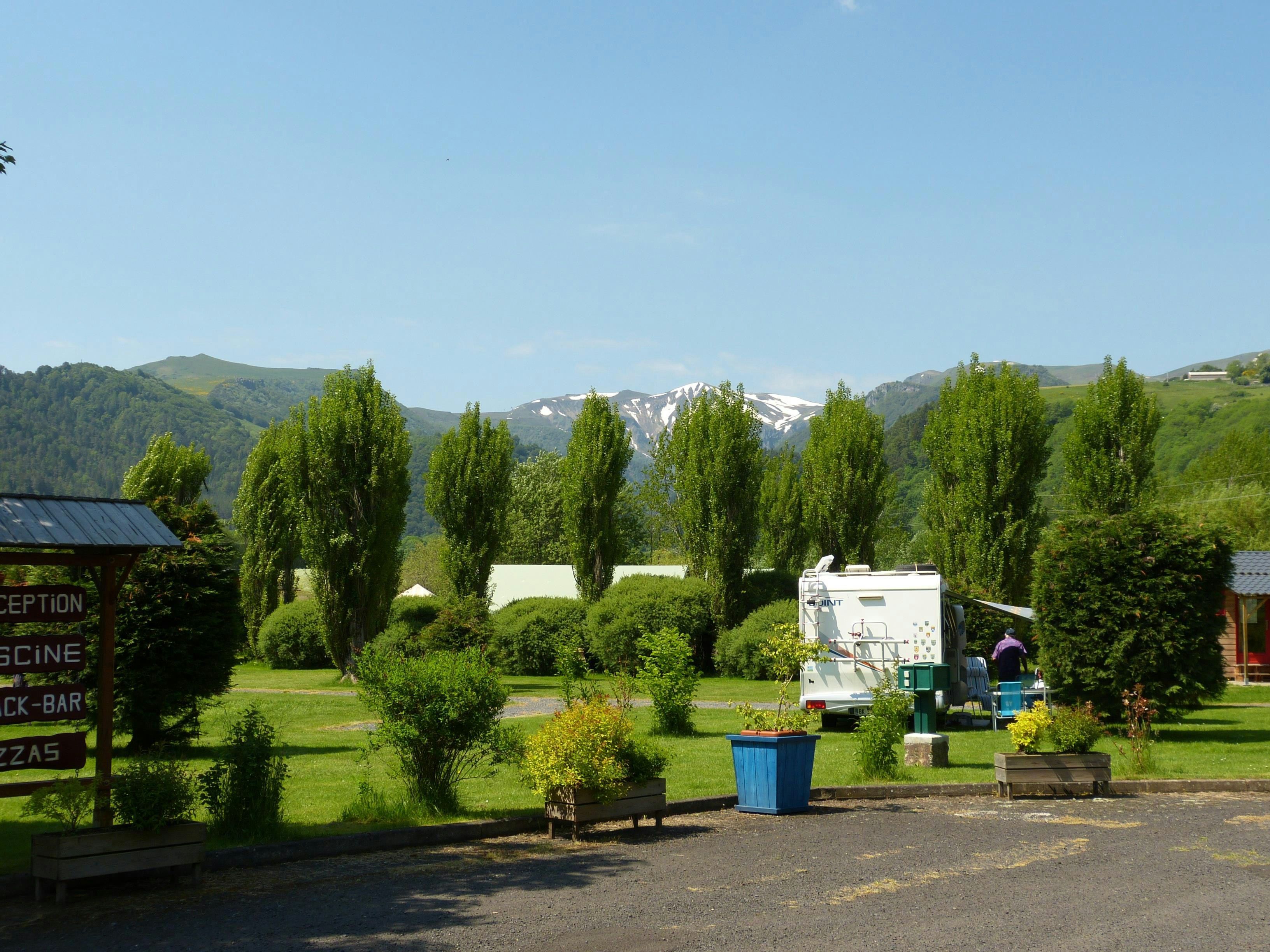 Camping Les Bombes - Standplätze auf dem Campingplatz