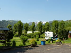 Camping Les Bombes - Standplätze auf dem Campingplatz