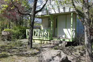 Camping Les Bonnets - Chalet auf dem Campingplatz auf dem Campingplatz