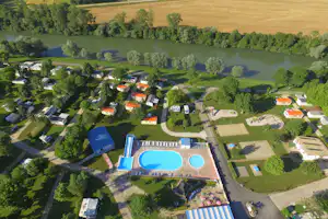 Camping Les Bords de la Loue - Campingplatz Luftaufnahme