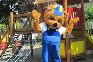 Camping Les Bords du Guiers - Animationsshow für Kinder auf dem Campingplatz
