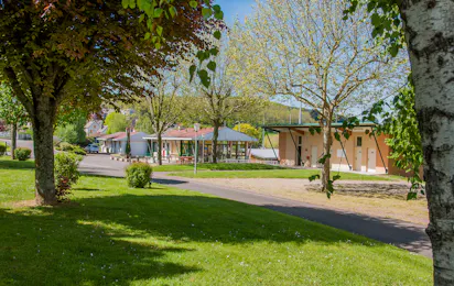Camping Les Bruyères (La Clayette)