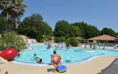 Camping Les Bruyères (Sainte-Eulalie-en-Born)