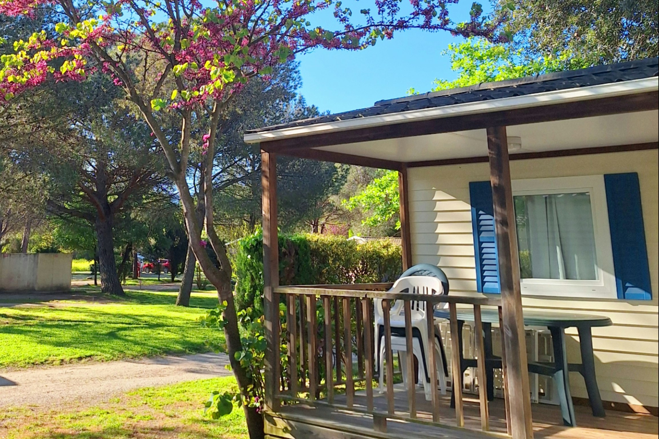 Camping Les Casteillets  - Mobilheim auf dem Campingplatz