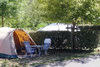 Camping Les Cerisiers du Jaur - Zeltplätze auf dem camingplatz