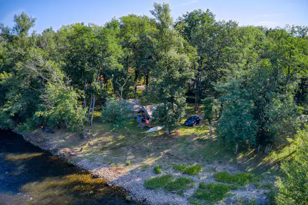 Camping Les Chalets sur la Dordogne