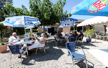 Camping Les Chalets sur la Dordogne