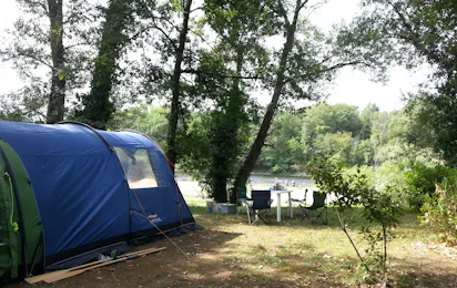 Camping Les Chalets sur la Dordogne