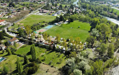 Camping Les Chapelains