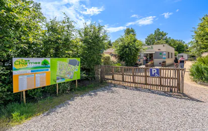Camping Les Charmes (Apremont)