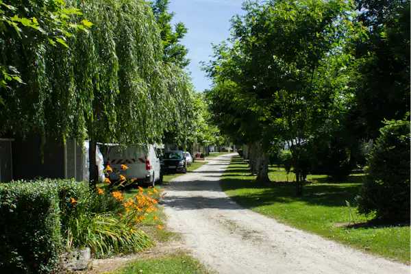 Camping Les Charmilles (Vallières)