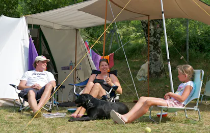 Camping Les Charmilles (Darbres)