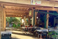 Camping les chênes  - Restaurant mit Terrasse auf dem Campingplatz