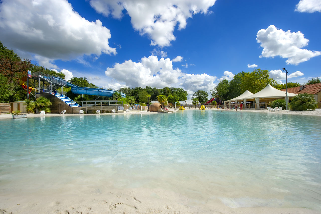 Camping Les Chênes (Médis)