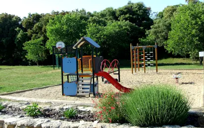 Camping Les Chênes (Junas)