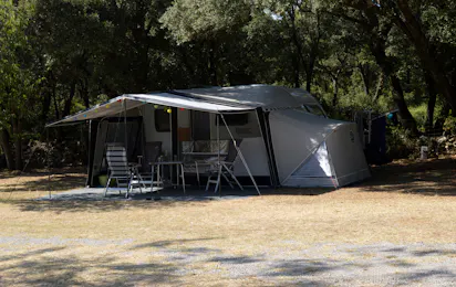 Camping Les Chênes (Junas)