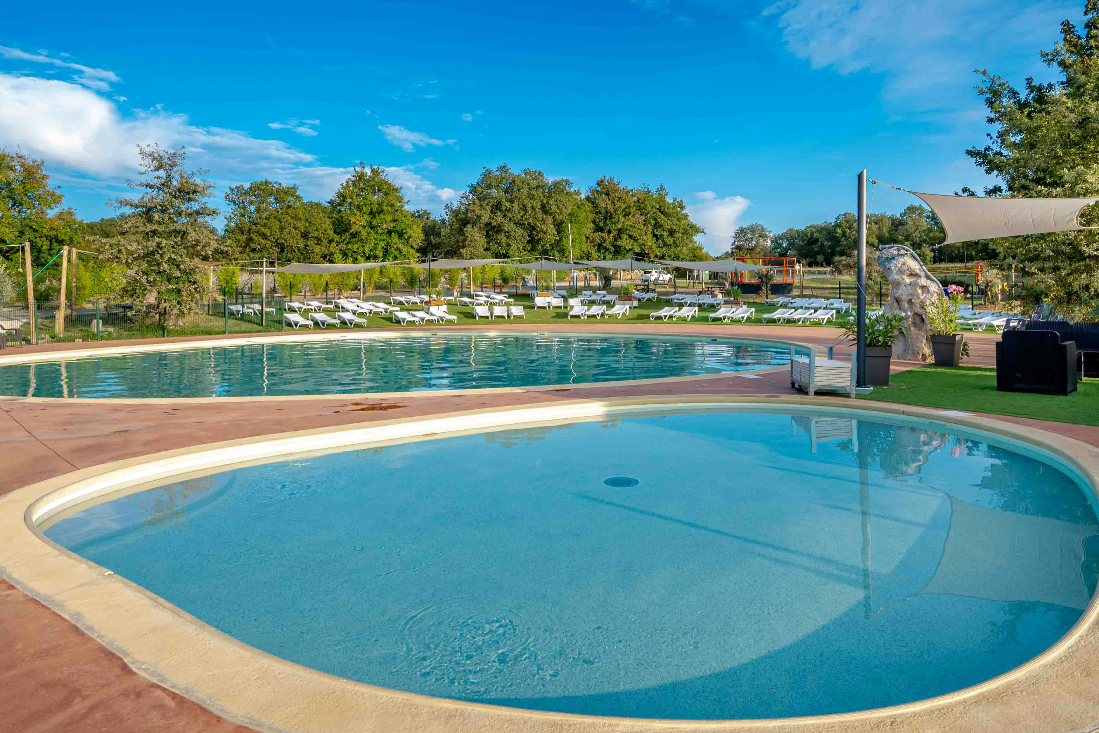 Camping Koawa Les Cigales  Camping Les Cigales - Ciela Village - Pools auf dem Campingplatz