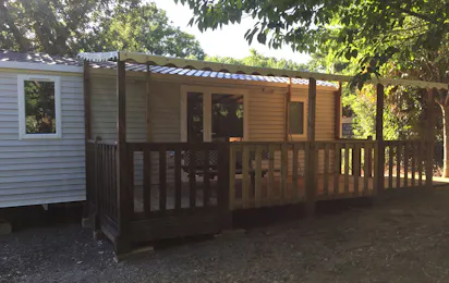 Camping Les Cigales (Berrias-et-Casteljau)