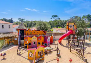 Capfun Camping Les Écureuils - Kinderspielplatz auf dem Campingplatz