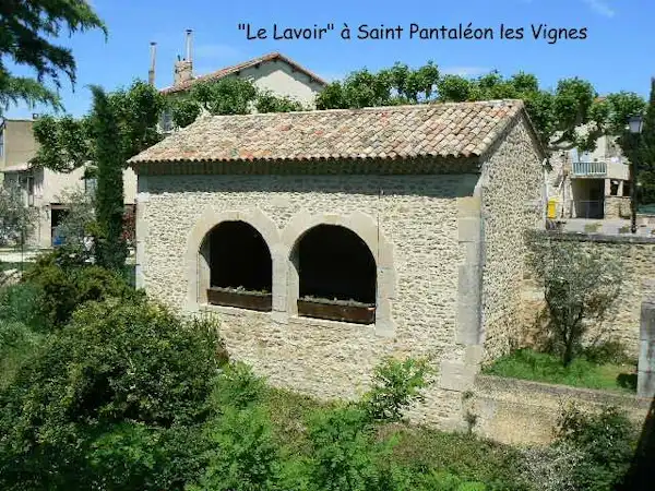 Camping Les Cyprés