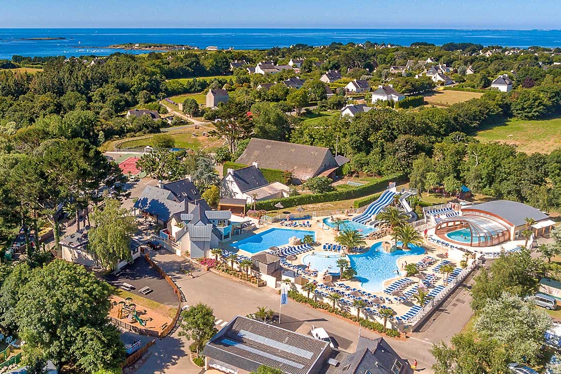 Camping Les Deux Fontaines - Campingplatz aus der Vogelperspektive