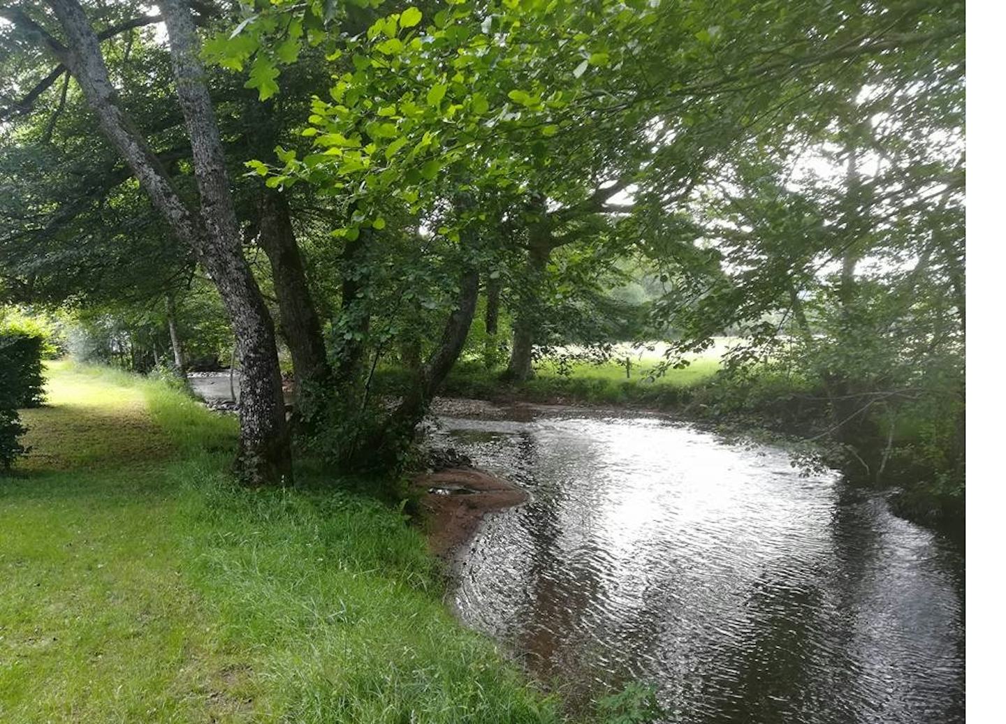 Camping Les Deux Rivières