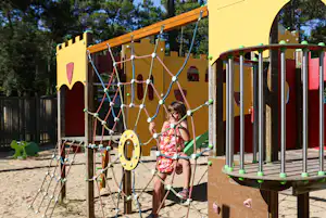 Flower Camping Les Dunes - Kinderspielplatz auf dem Campingplatz