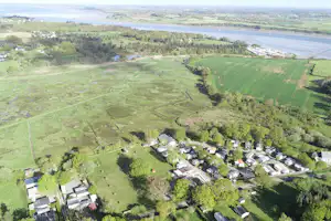 Camping Les Embruns - Campingplatz aus der Vogelperspektive