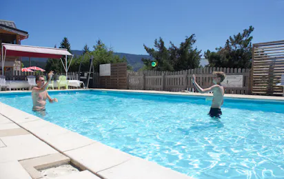 Camping Les Eymes