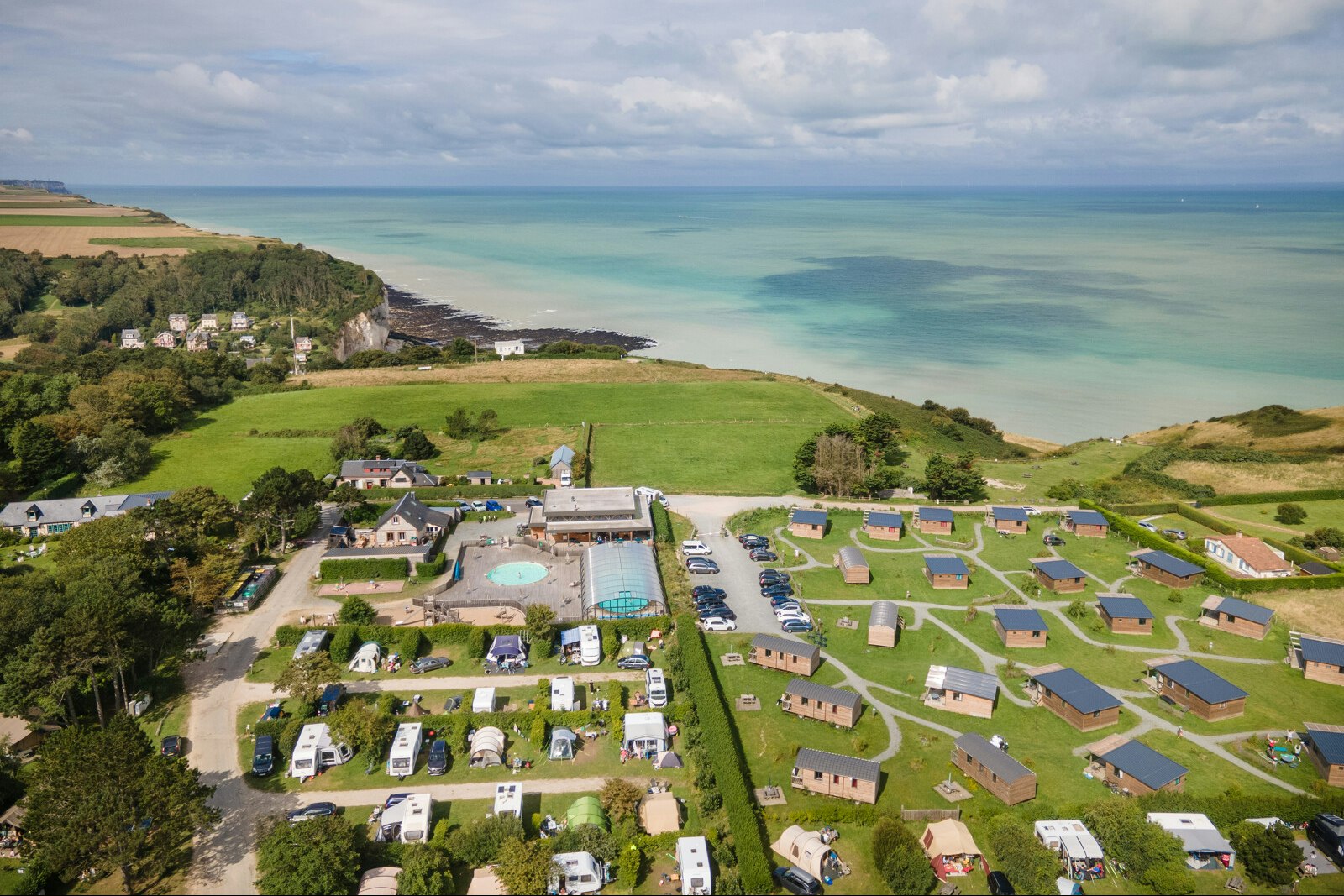 Huttopia Les Falaises - Normandie