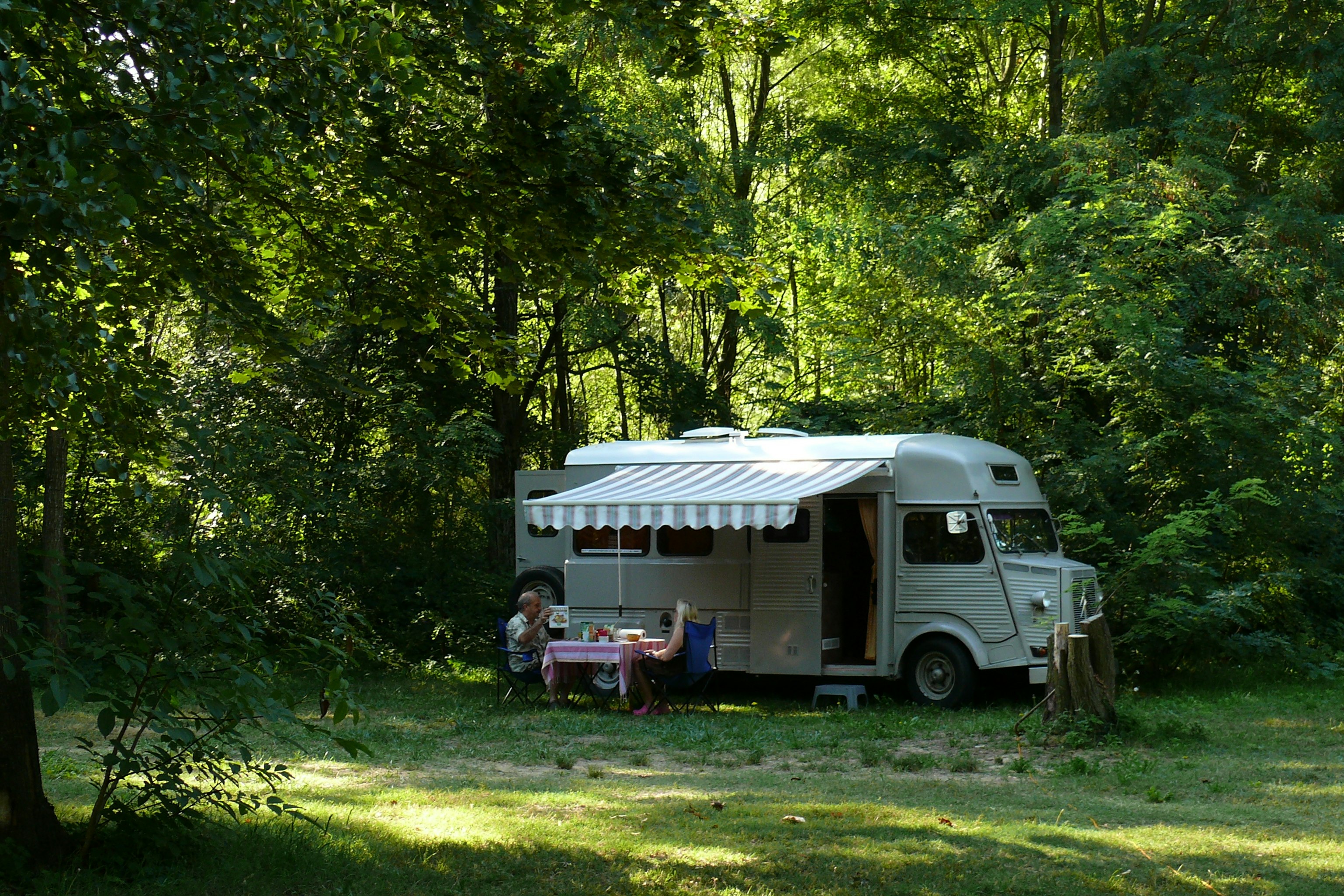 Camping Les Falquets - Standplatz auf dem Campingplatz